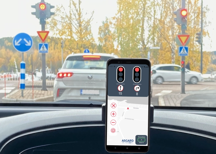 Asgard-sovellus auton kojelaudalla kertoo ajan, milloin liikennevalot vaihtuvat vihreäksi.